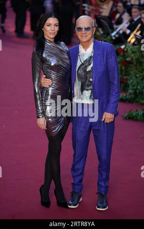 Liberty Ross et Jimmy Iovine assistent au spectacle Vogue World : London au Theatre Royal Drury Lane, Londres. Date de la photo : jeudi 14 septembre 2023. Banque D'Images