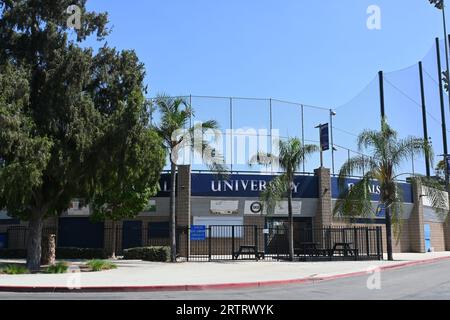 FULLERTON, CALIFORNIE - 13 SEPTEMBRE 2023 : le stade de baseball de l'Université internationale Hope à Amerige Park. Banque D'Images