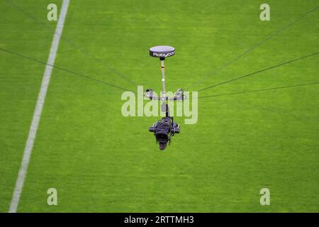 Lille, France. 14 septembre 2023. Caméra Spider lors du match de coupe du monde de rugby entre la France et l'Uruguay au Stade Pierre Mauroy le 14 septembre 2023 à Lille, France. Photo Baptiste Paquot/ABACAPRESS.COM crédit : Abaca Press/Alamy Live News Banque D'Images