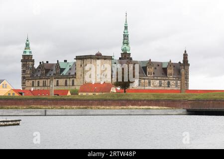 Vue sur le château de Kronborg à Helsingor, Danemark Banque D'Images