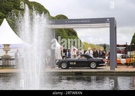 Ferrari 250 GT SWB California Spyder (1961)(vainqueur de la décennie : années 1960), Concours of Elegance 2023, Hampton court Palace, Londres, Royaume-Uni, Europe Banque D'Images