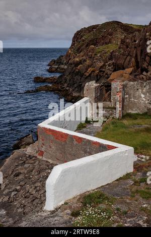 Mur en zigzag à Portstewart, comté d'Antrim, Irlande du Nord Banque D'Images