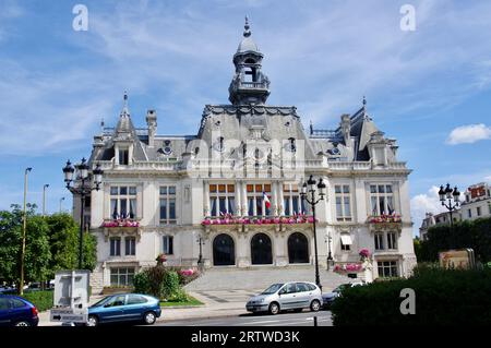 Hôtel de ville de Vichy au soleil. Vichy, France. Banque D'Images