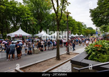 Le GRAND PRIX CYCLISTE DE QUÉBEC 2023 se déroule dans les rues de la vieille ville. Banque D'Images