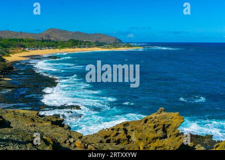 Plage de sable sur la rive sud d'Oahu à Hawaï. Il est connu pour ses excellentes possibilités de bodyboard et de surf en raison de la rupture du rivage et de la consistance Banque D'Images