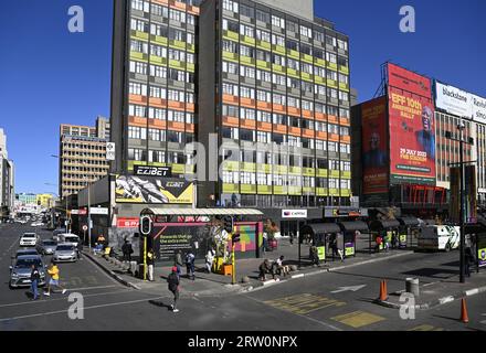 Façades colorées de maisons à Gandhi Square, Central Business District, Johannesburg, province de Gauteng, Afrique du Sud Banque D'Images