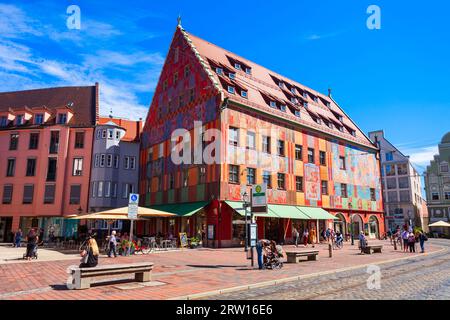 Augsbourg, Allemagne - 06 juillet 2021 : la Weberhaus est l'ancienne maison de guilde des tisserands d'Augsbourg. Weberhaus est situé dans le centre-ville de Mori Banque D'Images