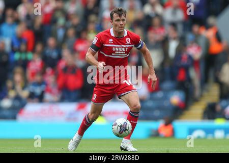 Blackburn, Royaume-Uni. 16 septembre 2023. Jonathan Howson #16 de Middlesbrough avance avec le ballon lors du Sky Bet Championship Match Blackburn Rovers vs Middlesbrough à Ewood Park, Blackburn, Royaume-Uni, le 16 septembre 2023 (photo de Gareth Evans/News Images) à Blackburn, Royaume-Uni le 9/16/2023. (Photo Gareth Evans/News Images/Sipa USA) crédit : SIPA USA/Alamy Live News Banque D'Images