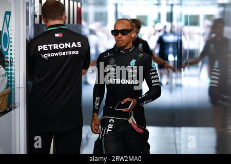 Singapour. 16 septembre 2023. Singapour, Singapour. 16 septembre 2023. HAMILTON Lewis (gbr), Mercedes AMG F1 Team W14, portrait lors du Grand Prix de Singapour de Formule 1 Singapore Airlines 2023, 15e manche du Championnat du monde de Formule 1 2023 du 15 au 17 septembre 2023 sur le circuit Marina Bay Street, à Singapour - photo DPPI crédit : DPPI Media/Alamy Live News Banque D'Images