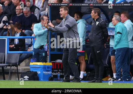 Huddersfield, Royaume-Uni. 16 septembre 2023. Matt Taylor, entraîneur de Rotherham United, lors du match du championnat Sky Bet Huddersfield Town vs Rotherham United au John Smith's Stadium, Huddersfield, Royaume-Uni, le 16 septembre 2023 (photo de Ryan Crockett/News Images) à Huddersfield, Royaume-Uni le 9/16/2023. (Photo de Ryan Crockett/News Images/Sipa USA) crédit : SIPA USA/Alamy Live News Banque D'Images