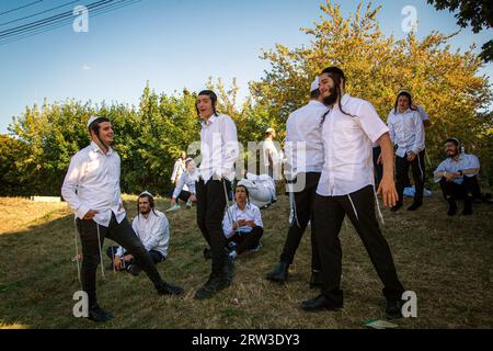 UMAN, UKRAINE - 16 SEPTEMBRE 2023 - les pèlerins hassidiques célèbrent Rosh Hashanah, le nouvel an juif, Uman, région de Tcherkassy, au centre de l'Ukraine. Banque D'Images