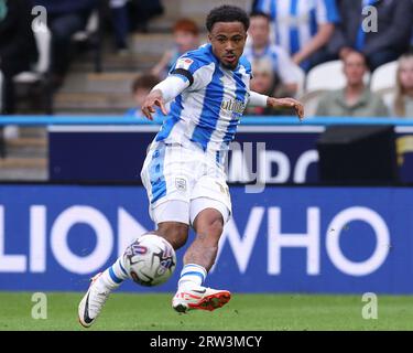 Huddersfield, Royaume-Uni. 16 septembre 2023. Josh Koroma de Huddersfield Town pendant le match du championnat Sky Bet Huddersfield Town vs Rotherham United au John Smith's Stadium, Huddersfield, Royaume-Uni, le 16 septembre 2023 (photo de Ryan Crockett/News Images) à Huddersfield, Royaume-Uni le 9/16/2023. (Photo de Ryan Crockett/News Images/Sipa USA) crédit : SIPA USA/Alamy Live News Banque D'Images