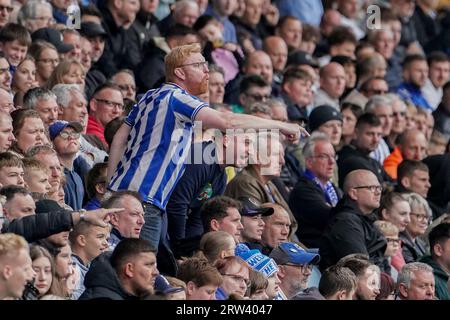 Sheffield, Royaume-Uni. 16 septembre 2023. Sheffield Wednesday manifestations des fans lors du Sheffield Wednesday FC contre Ipswich Town FC Sky BET Championship EFL match au Hillsborough Stadium, Sheffield, Royaume-Uni le 16 septembre 2023 Credit : Every second Media/Alamy Live News Banque D'Images