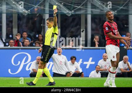 Simone Sozza, arbitre lors du championnat italien Serie A match de football entre le FC Internazionale et l'AC Milan le 16 septembre 2023 au stade Giuseppe Meazza de Milan, Italie Banque D'Images