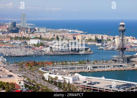 Vue panoramique sur Port Vell à Barcelone, Catalogne, Espagne Banque D'Images