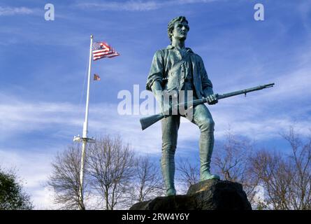 Le Capitaine Parker statue sur Battle Green, Lexington, Massachusetts Banque D'Images