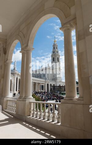 Fatima, Portugal, le 25 avril 2014 : le sanctuaire de Fatima, qui est également appelé la basilique de Lady Fatima, Portugal Banque D'Images