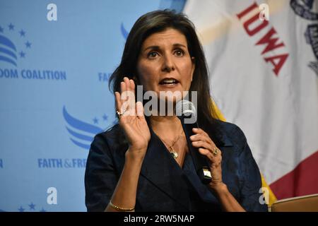 Des Moines, États-Unis. 16 septembre 2023. Nikki Haley prononce un discours dans des Moines. Les candidats à la présidence courtisent les évangéliques de l'Iowa lors du 3e banquet annuel d'automne de la Iowa Faith & Freedom Coalition. (Photo de Kyle Mazza/SOPA Images/Sipa USA) crédit : SIPA USA/Alamy Live News Banque D'Images