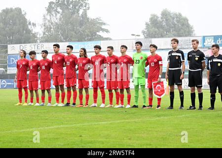 Sint Niklaas, Belgique. 17 septembre 2023. La Turquie s'aligne avant un match de football entre les équipes nationales U16 de Turquie et du Danemark lors d'un mini tournoi U16 le dimanche 17 septembre 2023 à Sint-Niklaas, Belgique . Crédit : Sportpix/Alamy Live News Banque D'Images