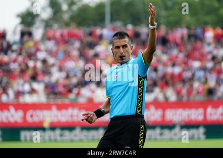 Monza, Italie. 17 septembre 2023. Livio Marinelli (Refeere) lors du championnat italien Serie A match de football entre l'AC Monza et l'US Lecce le 17 septembre 2023 au stade U-Power de Monza, Italie - photo Morgese-Rossini/DPPI crédit : DPPI Media/Alamy Live News Banque D'Images