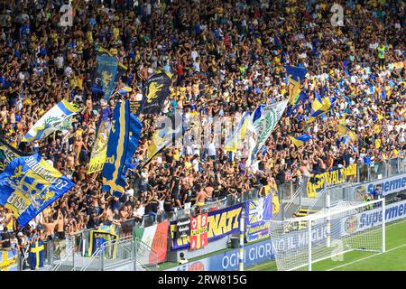 Frosinone, Italie, 17 septembre 2023, fans de Frosinone pendant Frosinone Sassuolo, Francesco Paris/Alamy Live News Banque D'Images