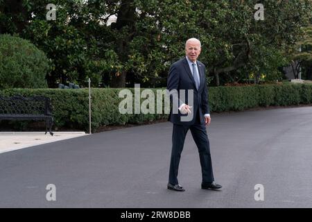 Washington, États-Unis. 17 septembre 2023. Le président des États-Unis Joe Biden quitte la Maison Blanche à Washington DC pour se rendre à New York pour assister à l'Assemblée générale des Nations Unies le dimanche 17 septembre 2023. Photo de Chris Kleponis/UPI crédit : UPI/Alamy Live News Banque D'Images
