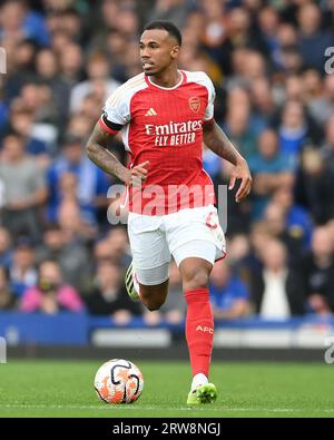 Liverpool, Royaume-Uni. 17 septembre 2023. Gabriel d'Arsenal avec le ballon lors du match de Premier League à Goodison Park, Liverpool. Le crédit photo devrait être : Gary Oakley/Sportimage crédit : Sportimage Ltd/Alamy Live News Banque D'Images