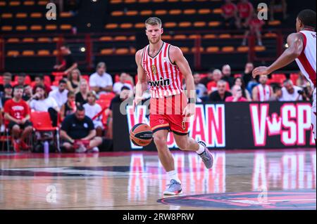 Athènes, Lombardie, Grèce. 17 septembre 2023. 0 THOMAS WALKUP de l'Olympiacos BC lors du match amical entre l'Olympiacos BC et l'Olimpia Milano au Peace and Friendship Stadium le 17 septembre 2023, à Athènes, Grèce. (Image de crédit : © Stefanos Kyriazis/ZUMA Press Wire) USAGE ÉDITORIAL SEULEMENT! Non destiné à UN USAGE commercial ! Banque D'Images