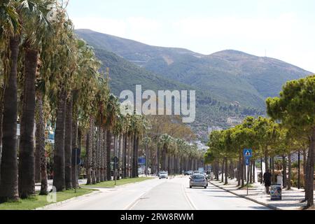 Vlorë, Albanie, dimanche 2 septembre 2023 centre-ville de Vlora Albanie connue aussi sous plusieurs autres noms est la deuxième plus grande ville portuaire d'Albanie Banque D'Images