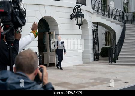 Washington DC, États-Unis. 17 septembre 2023. Le président des États-Unis Joe Biden quitte la Maison Blanche à Washington DC pour se rendre à New York pour assister à l'Assemblée générale des Nations Unies, le 17 septembre 2023. Crédit : Chris Kleponis/Pool via CNP /MediaPunch crédit : MediaPunch Inc/Alamy Live News Banque D'Images