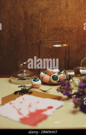 halloween nature morte avec globes oculaires, scorpions et insectes Banque D'Images