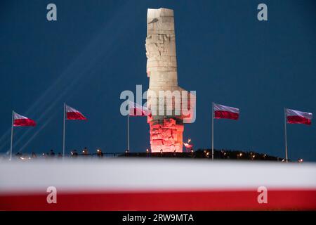 84e anniversaire du début de la Seconde Guerre mondiale Pomnik Obroncow Wybrzeza (Monument des défenseurs de la côte) pour mémoriser les soldats polonais qui se défendent Banque D'Images