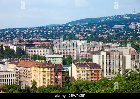 Budapest paysage urbain, Buda côté de la ville, quartier résidentiel, blocs d'appartements, condos, appartements, maisons Banque D'Images