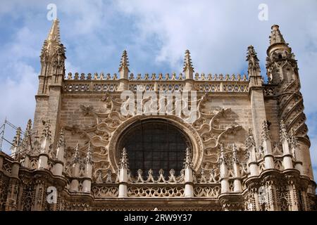 Détails architecturaux de la cathédrale gothique de Séville du 15 au 16e siècle en Espagne, région Andalousie Banque D'Images