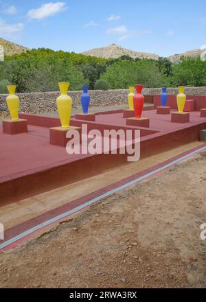 Alcudia, Espagne - 30 août 2023 : vases Cermic au musée d'art Museu sa Bassa Blanca Banque D'Images