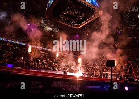 Paris, France. 17 septembre 2023. Cette photographie montre la cérémonie finale de la Nouvelle gymnastique artistique internationale française dans la salle des Jeux Olympiques de l'Accor Arena à Paris le 17 septembre 2023. Photo de Firas Abdullah/ABACAPRESS.COM crédit : Abaca Press/Alamy Live News Banque D'Images