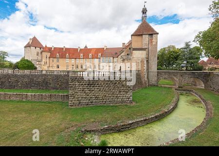 Châteaux d'Epoisses dans le département de la Côte-d'Or en Bourgogne France. Banque D'Images