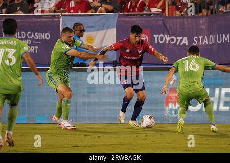 Frisco, États-Unis. 16 septembre 2023. Frisco, Texas, USA : Marco Farfan (Dallas) en action lors du match de MLS entre le FC Dallas et le Seattle Sounders FC joué au Toyota Stadium le samedi 16 septembre 2023. (Photo de Javier Vicencio/Eyepix Group/Sipa USA) crédit : SIPA USA/Alamy Live News Banque D'Images