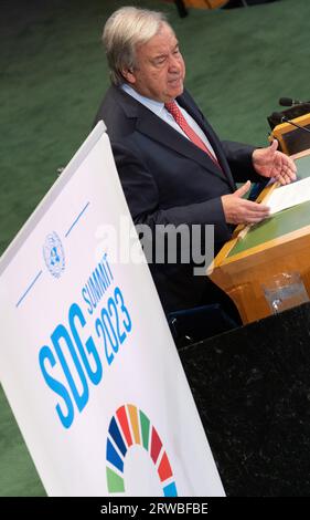 New York, États-Unis. 18 septembre 2023. Le Secrétaire général des Nations Unies Antonio Guterres prononce un discours lors de la 78e session de l'Assemblée générale des Nations Unies (UNGA78), à New York, aux États-Unis d'Amérique, lundi 18 septembre 2023. BELGA PHOTO BENOIT DOPPAGNE crédit : Belga News Agency/Alamy Live News Banque D'Images