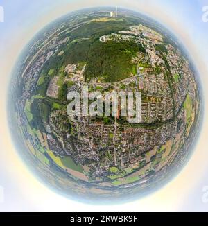 Vue aérienne, vue de la ville Bergkamen-Süd, zone forestière Großes de Holz et centrale électrique Bergkamen, globe, cliché fisheye, cliché à 360 degrés, monde minuscule, Weddinghofe Banque D'Images