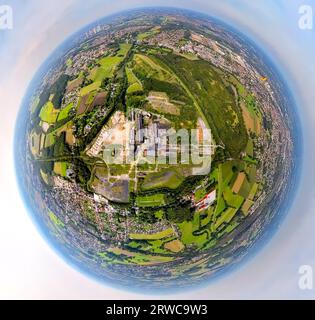 Vue aérienne, district de Pelkum, ancienne mine Heinrich-Robert, CreativRevier Hamm, tas de scories de Kissinger Höhe, globe, photographie fisheye, 360 degrés pho Banque D'Images