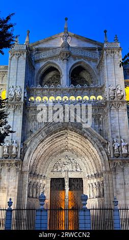 Porte du pardon dans la cathédrale de Tolède Banque D'Images