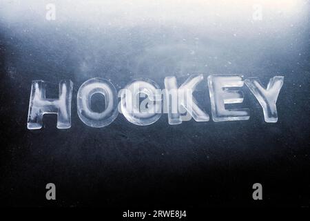 Mot HOCKEY fait de vraies lettres de glace Banque D'Images