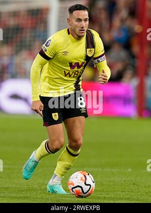 Nottingham, Royaume-Uni. 18 septembre 2023. Josh Brownhill de Burnley lors du match de Premier League au City Ground, Nottingham. Le crédit photo devrait se lire : Andrew Yates/Sportimage crédit : Sportimage Ltd/Alamy Live News Banque D'Images