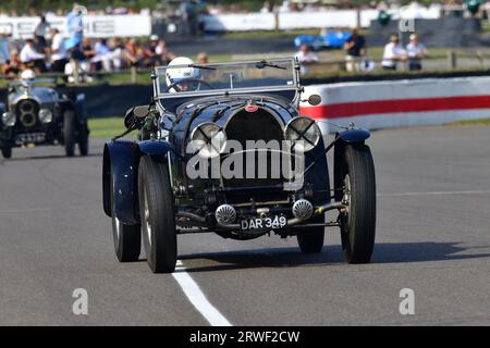 Mike Preston, Tim Dutton, Bugatti Type 50, Rudge-Whitworth Cup, une course de 39 minutes à deux pilotes pour les voitures de sport du type qui a concouru au Mans 2 Banque D'Images