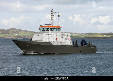 Smit DON entrant dans le port de Holyhead Banque D'Images