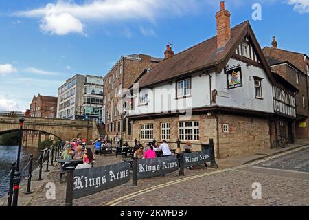 Pub Kings Arms, à côté de River Ouse, York Banque D'Images
