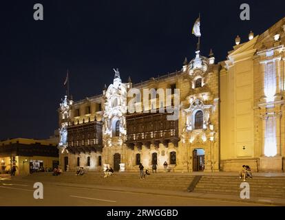 Palais de l'archevêque à Lima Banque D'Images