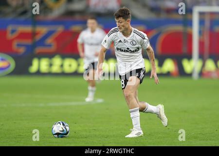 Gliwice, Pologne. 16 septembre 2023. Marc Gual de Legia Warszawa vu en action lors du match de football polonais PKO Ekstraklasa League 2023/2024 entre Piast Gliwice et Legia Warszawa au stade Muncipal de Gliwice. Score final ; Piast Gliwice 1:1 Legia Warszawa. (Photo Grzegorz Wajda/SOPA Images/Sipa USA) crédit : SIPA USA/Alamy Live News Banque D'Images