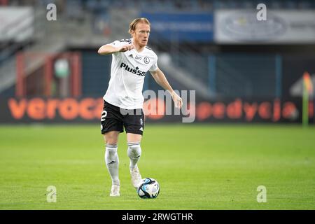 Gliwice, Pologne. 16 septembre 2023. Radovan Pankov de Legia Warszawa vu en action lors du match de football polonais PKO Ekstraklasa League 2023/2024 entre Piast Gliwice et Legia Warszawa au stade Muncipal de Gliwice. Score final ; Piast Gliwice 1:1 Legia Warszawa. (Photo Grzegorz Wajda/SOPA Images/Sipa USA) crédit : SIPA USA/Alamy Live News Banque D'Images